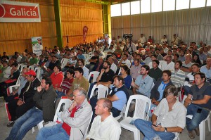 ef amegh 8 300x199 